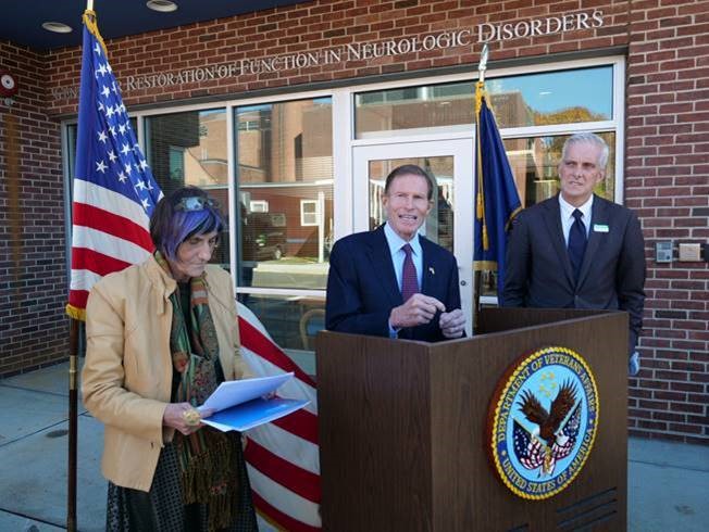 Blumenthal, a member of the Senate Veterans’ Affairs Committee, joined U.S. Representative Rosa DeLauro (D-CT) in welcoming U.S. Department of Veterans Affairs Secretary Denis McDonough to the VA Connecticut HCS, West Haven campus.